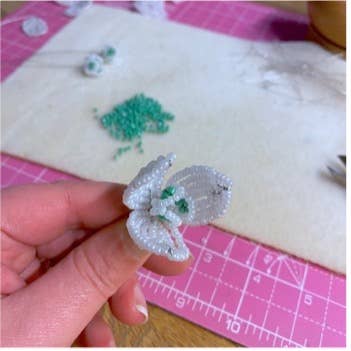 Spring Chorus Vase Craft Kit. A Creative Gift Idea. 