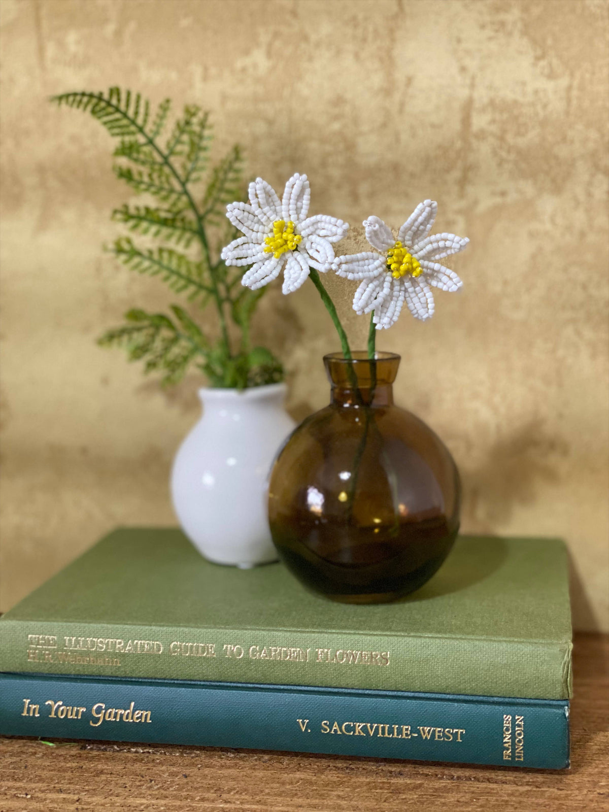 Daisy Beaded Flower Craft Kit -  A creative gift idea.