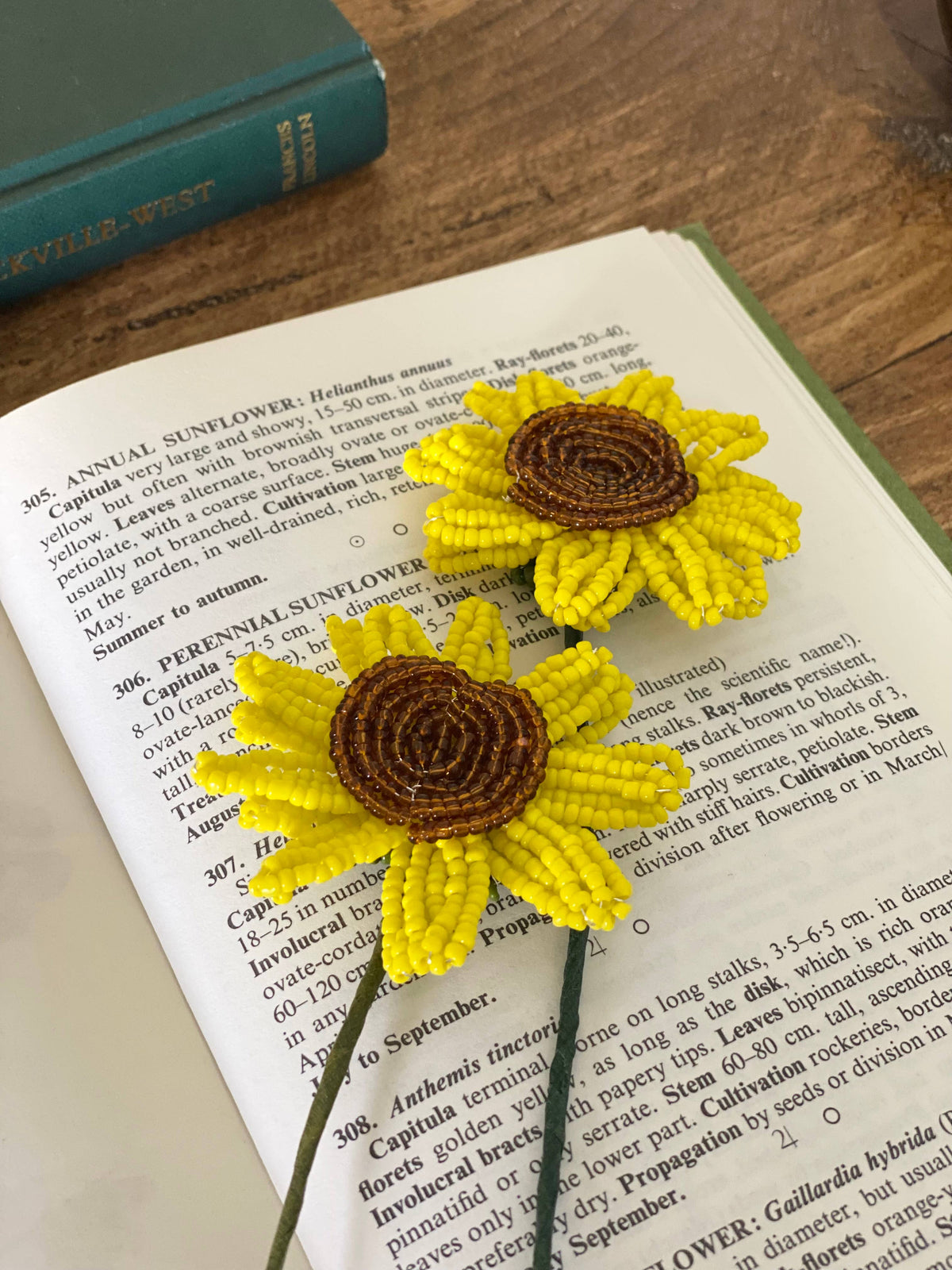Sunflower Bead Craft Kit - A creative gift idea. 