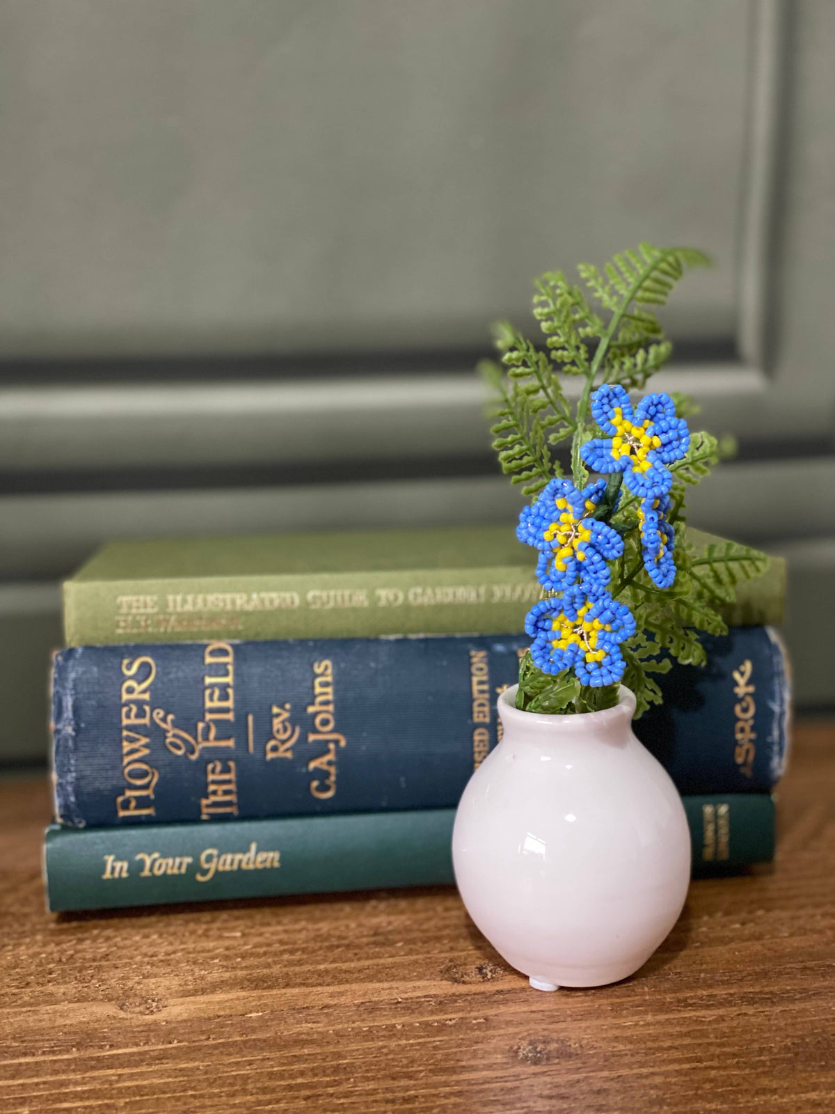 Forget Me Not Beaded Flower Craft Kit -A creative gift idea.